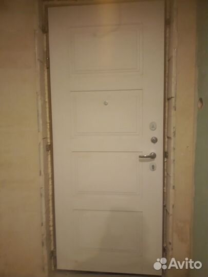 Дверь входная металлическая