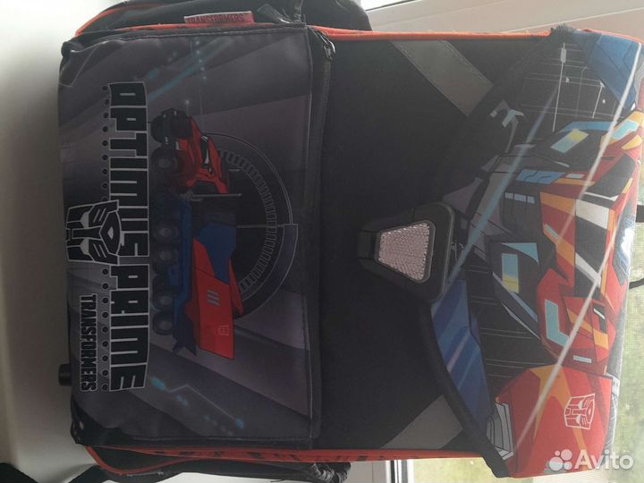 Школьный рюкзак