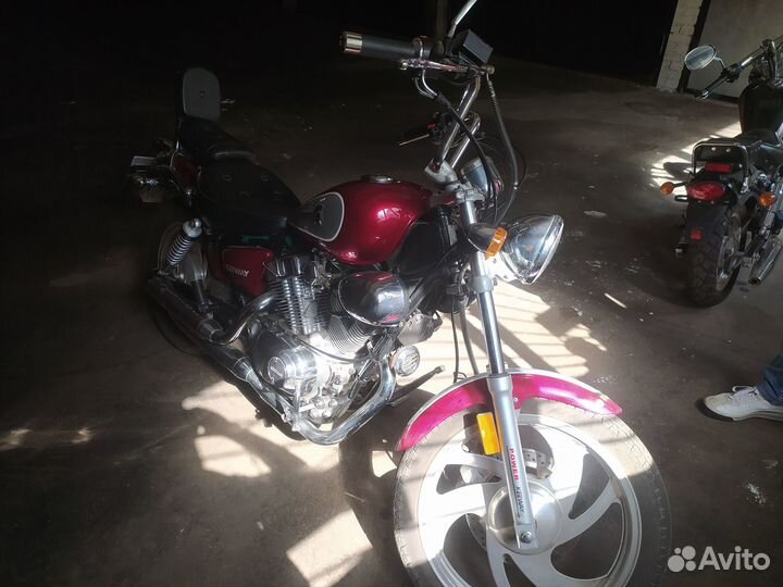 Мото keeway super shadow 250