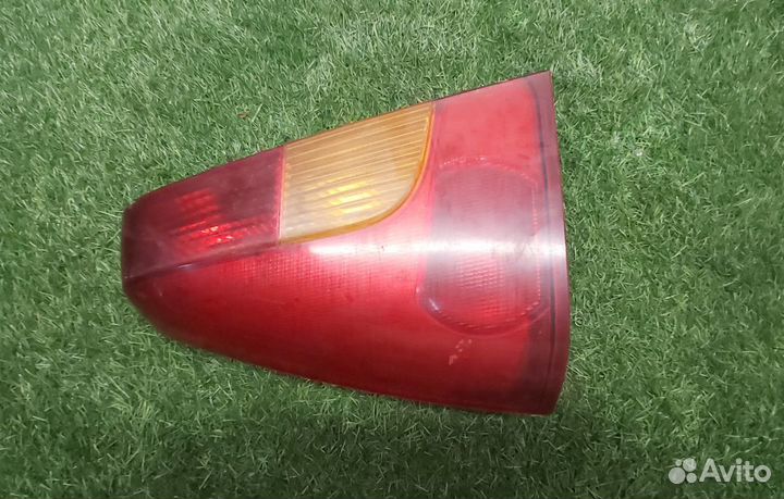 Фонарь задний левый Renault logan 2005-2015