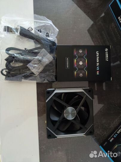 Lian Li uni fan slv2 120 и uni fan P28