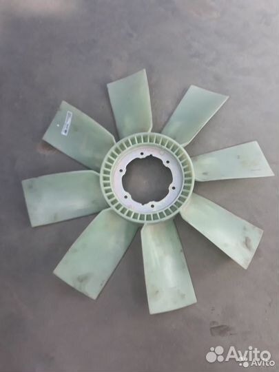 Крыльчатка радиатора охлаждения