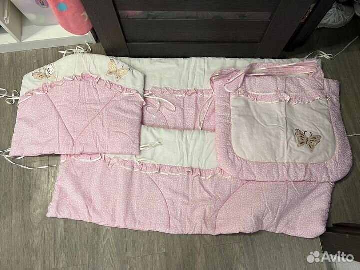 Бортики на детскую кроватку