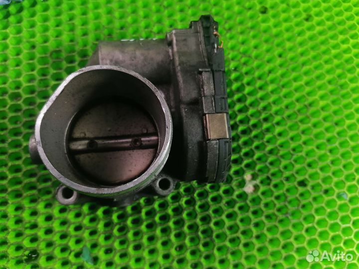 Дроссельная заслонка Audi A4