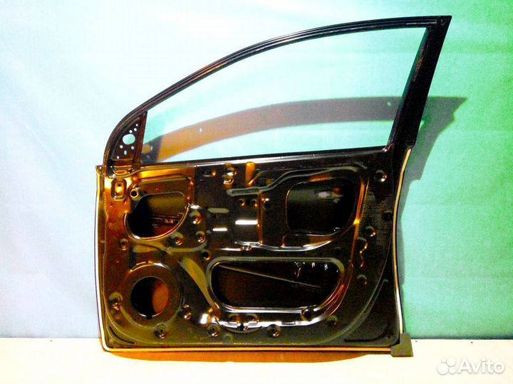 Дверь передняя правая hyundai solaris 2017- Седан