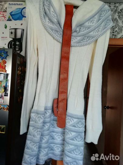 Вязанное платье