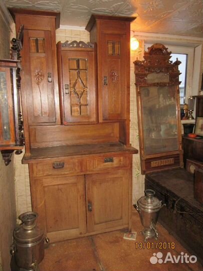 Горка антикварная