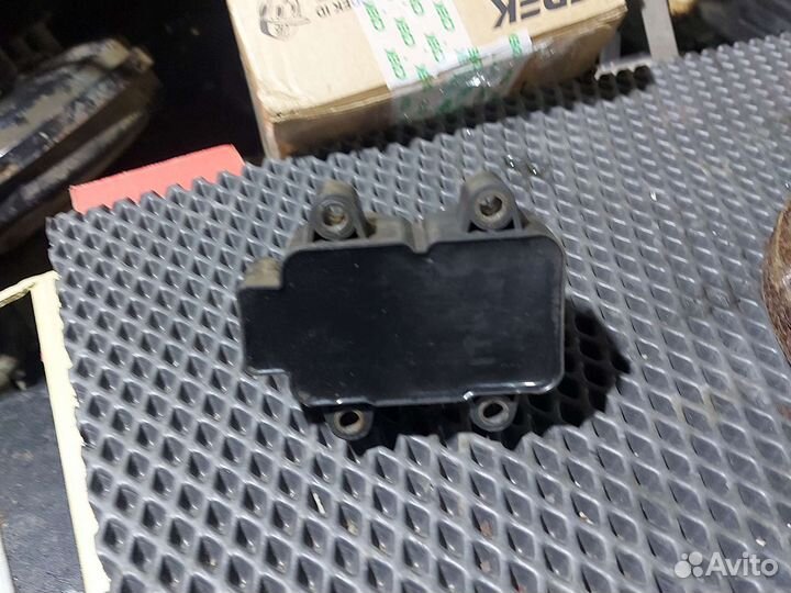 Катушка зажигания renault logan symbol