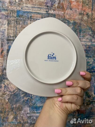 Тарелки блюдца