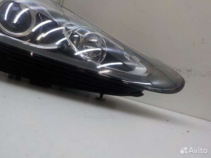 Фара правая Porsche Cayman