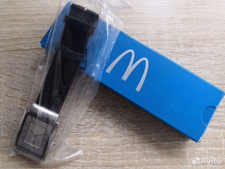 Часы Макдоналдс