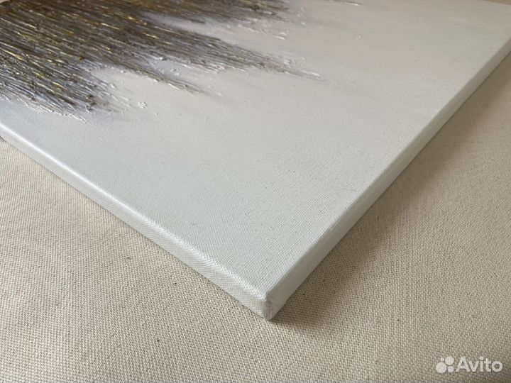 Интерьерная картина с золотой поталью, текстура