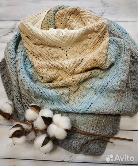 Бактус вязаный/шарф/шаль/платок/палантин