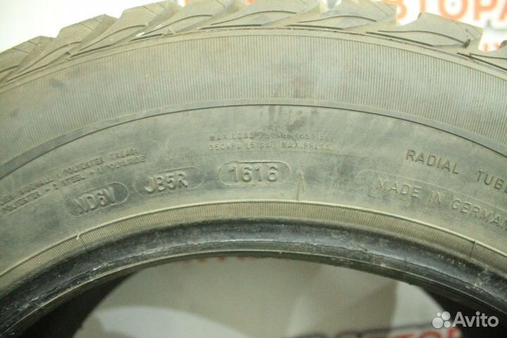 Sava Eskimo Stud 215/65 R16