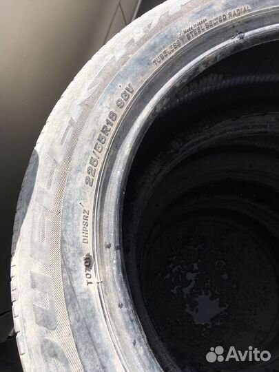Bridgestone Dueler H/P 225/55 R18 98V