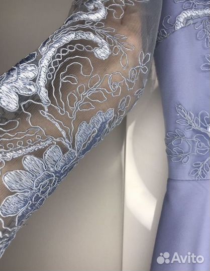 Платье нарядное