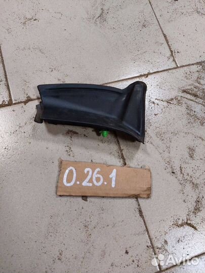 Накладка стойки задняя Mercedes-Benz glc x253