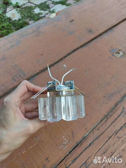 Светильник потолочный встраиваемый