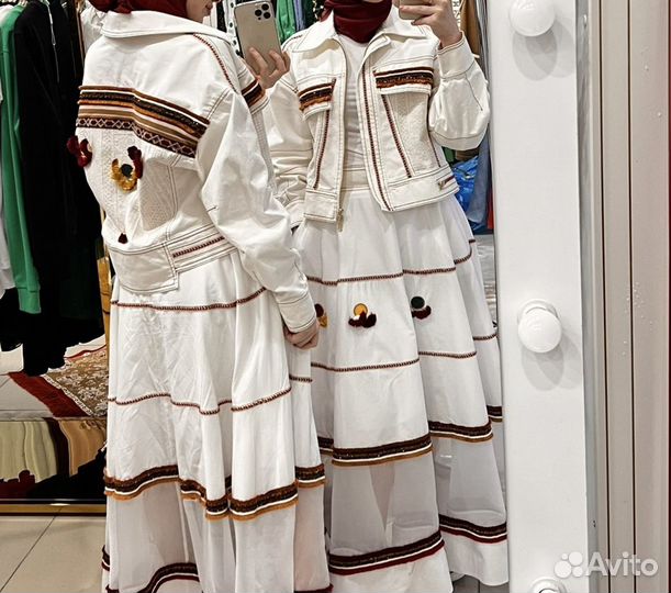 Костюм женский