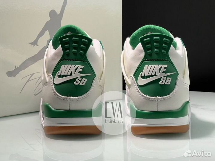 Кроссовки Nike SB X Air Jordan 4 'Pine Green'