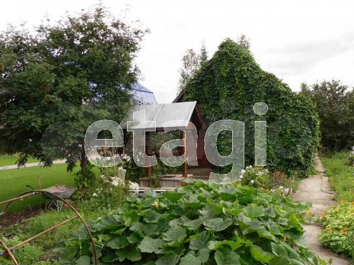 Дача 36 м² на участке 8,2 сот.