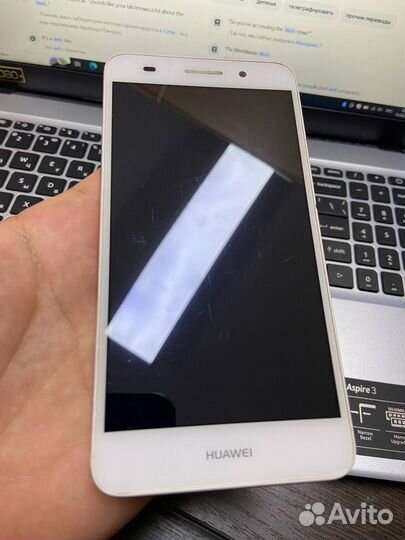 Телефон Huawei