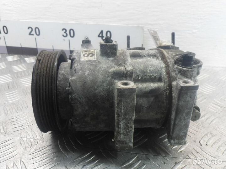 Компрессор системы кондиционирования Hyundai Sonat