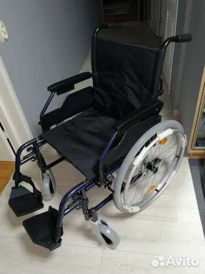 Инвалидная коляска новая