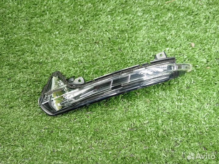 Повторитель поворота левый Audi A6 C7 4G5949101 Au
