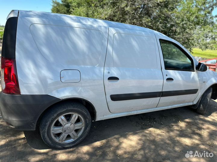 LADA Largus 1.6 МТ, 2017, 330 059 км
