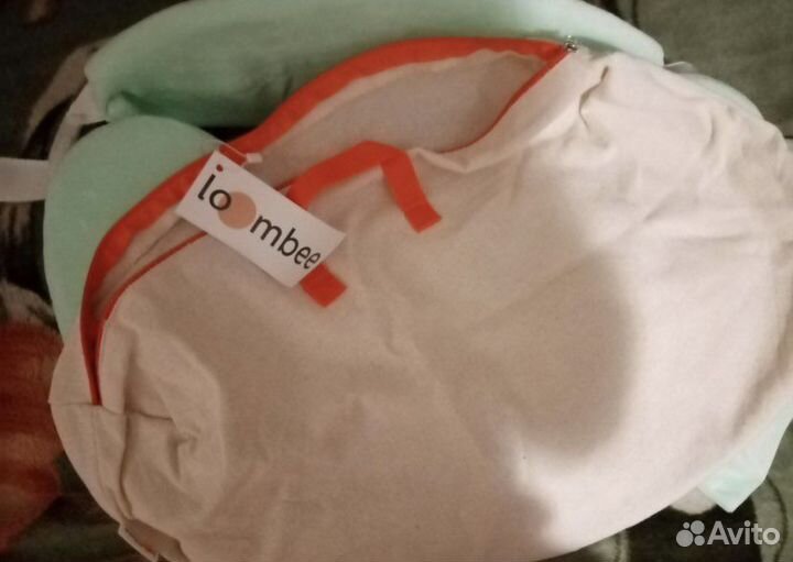 Подушка для кормления loombee
