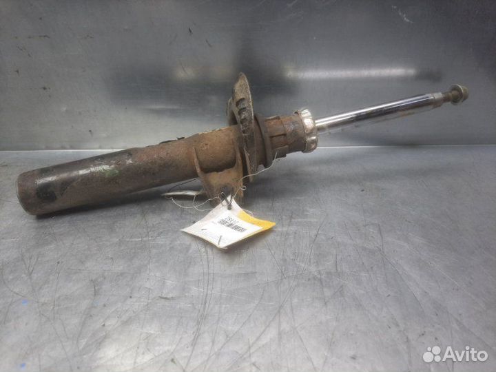 Амортизатор передний Skoda Octavia (A5 1Z)