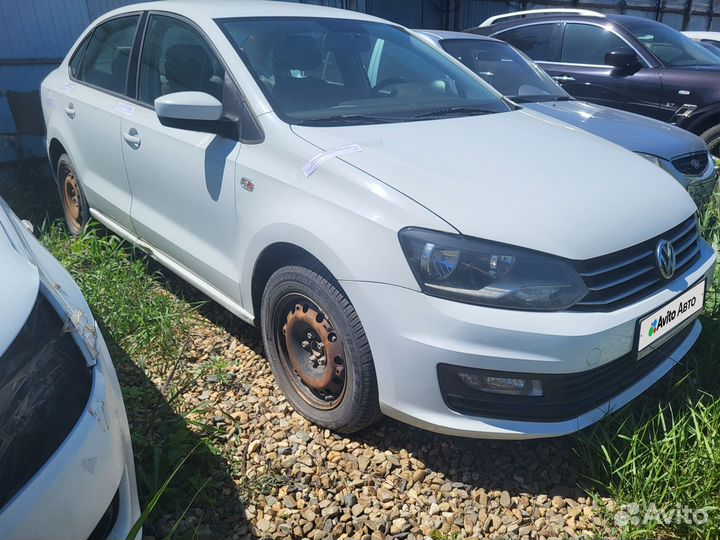 Volkswagen Polo 1.6 AT, 2015, 200 000 км