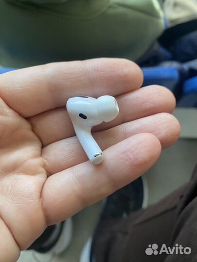 Airpods pro левый наушник