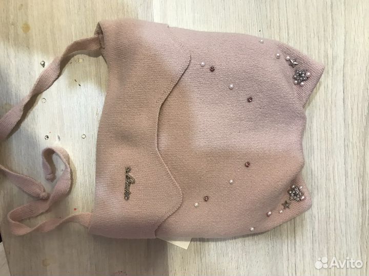 Шапка для девочки новая