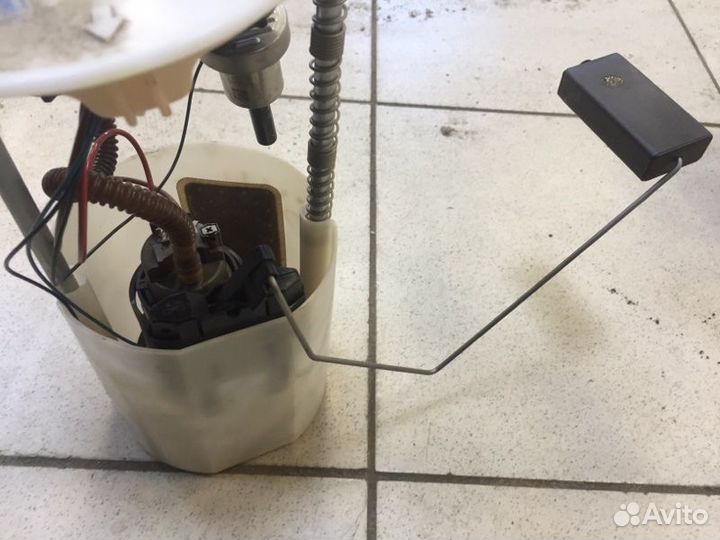 Топливный насос Suzuki Sx4 M16A