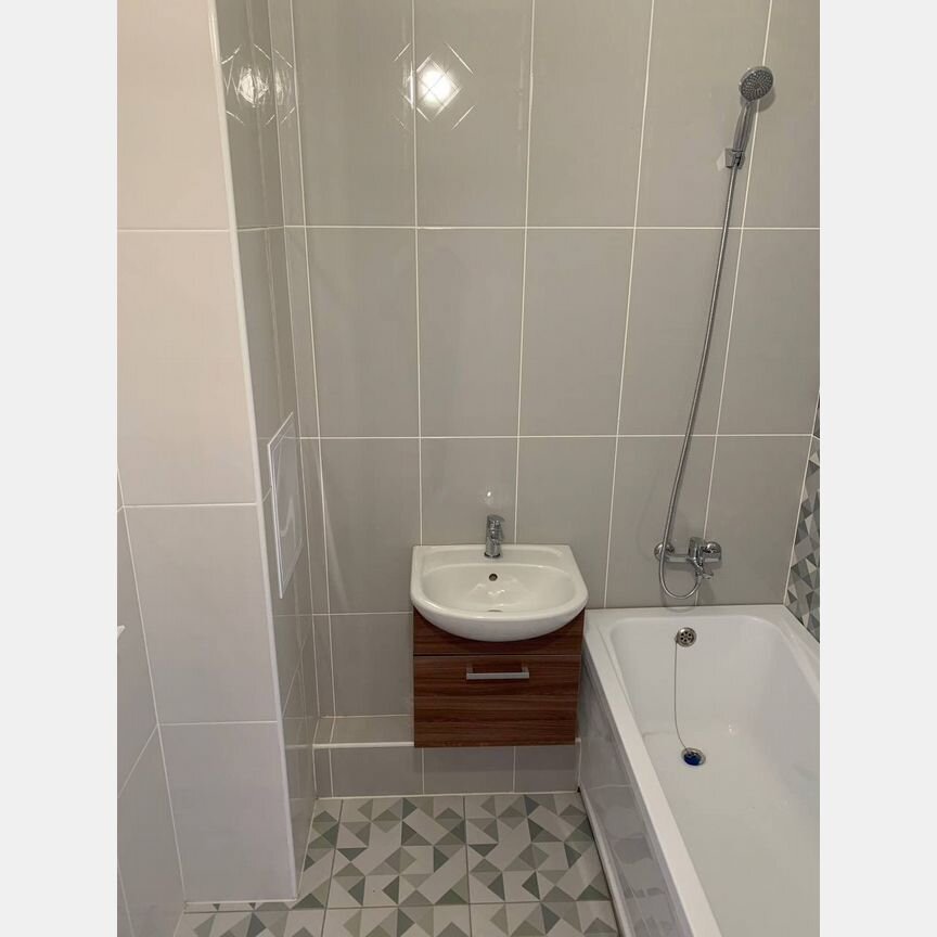 1-к. квартира, 40,6 м², 3/5 эт.