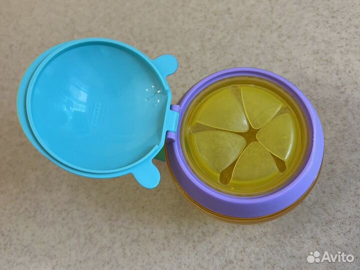 Контейнер-непросыпайка, тарелка детская