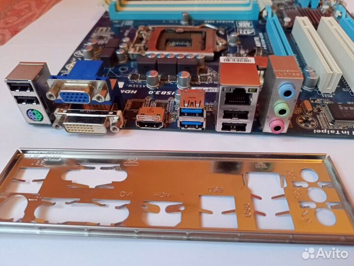 Материнская плата Gigabyte GA-B75M-D3H неисправная