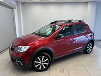 Renault Sandero Stepway 1.6 AT, 2018, 74 000 км, с пробегом, цена 1 312 900 руб.