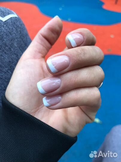 Маникюр на дому