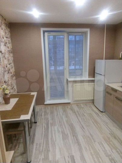 2-к. квартира, 55 м², 2/5 эт.