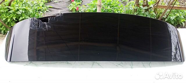Спойлер крышки багажника