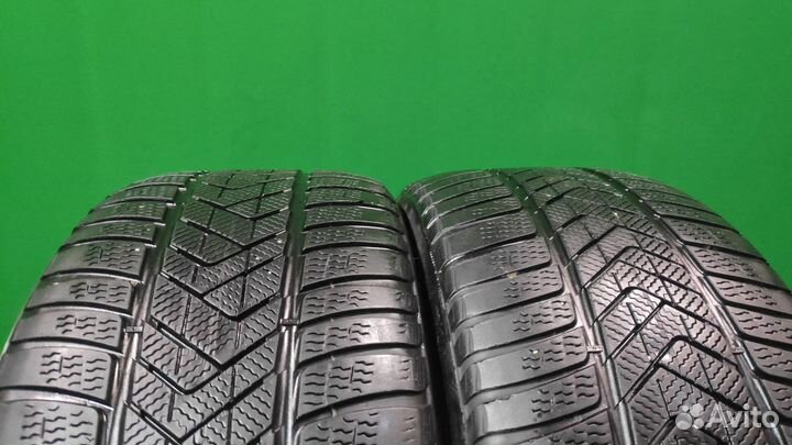 Pirelli Scorpion Winter RFT 275/40 R21 104V