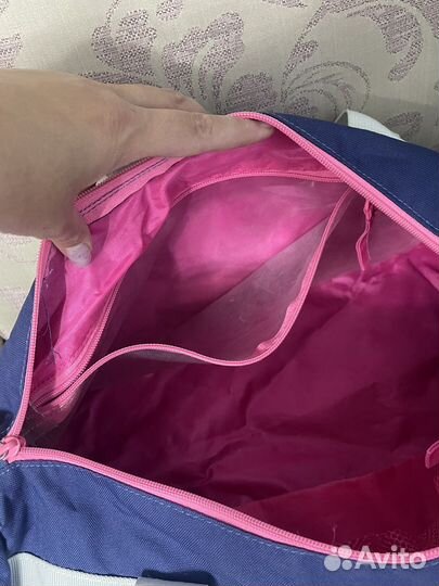 Спортивная сумка женская