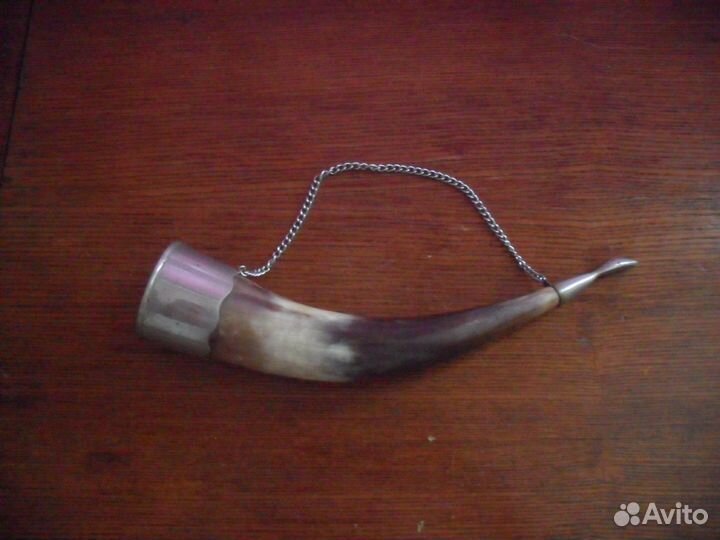 Продажа хрустальных сувенирных рогов