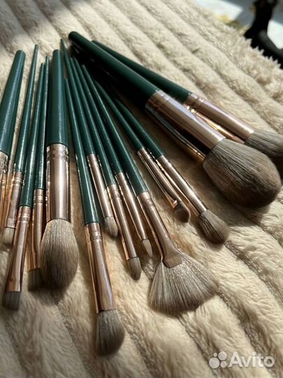 Набор кистей для макияжа