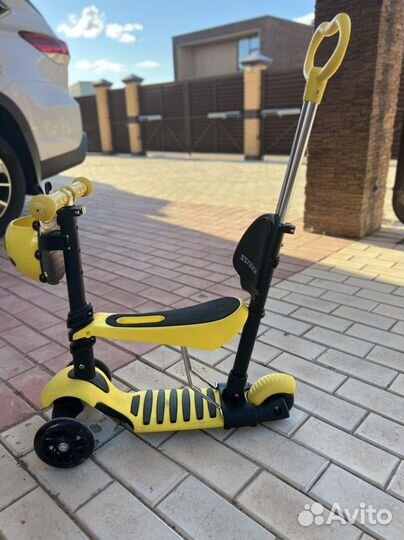 Самокат детский с сиденьем