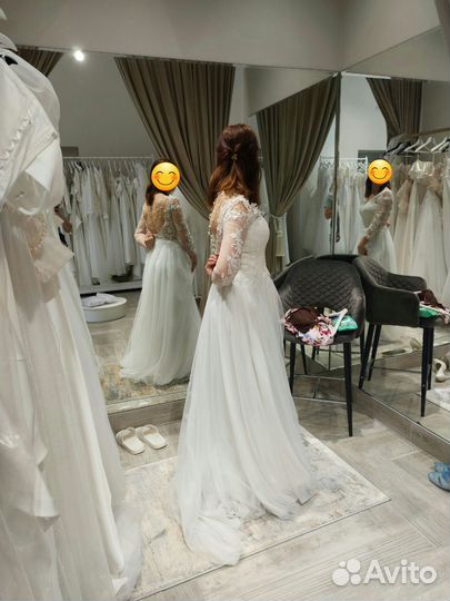 Свадебное платье