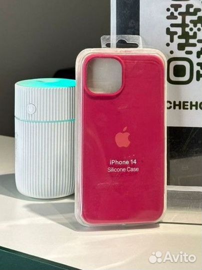 Silicone Case iPhone 14 (Dark Pink)